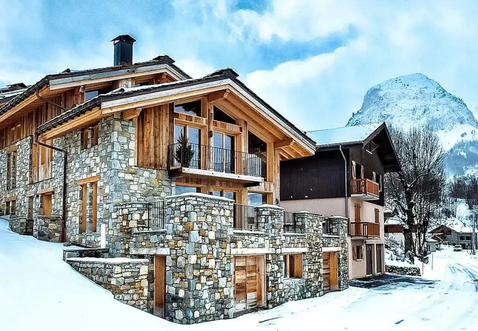 Le Chalet Martine, St Martin de Belleville (catered chalet)