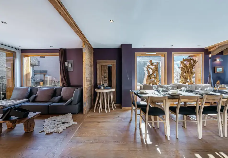 Le Chalet Martine, St Martin de Belleville (catered chalet) - Lounge/dining area