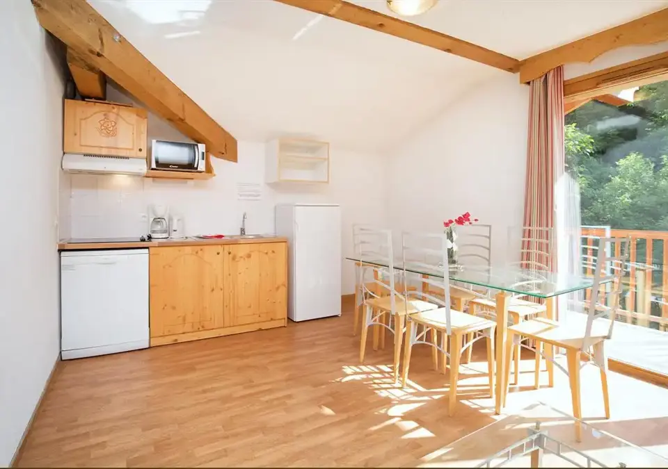 Orelle 3 Valleys, Orelle (Self Catered Apartments) 6 Persons OPT (4)