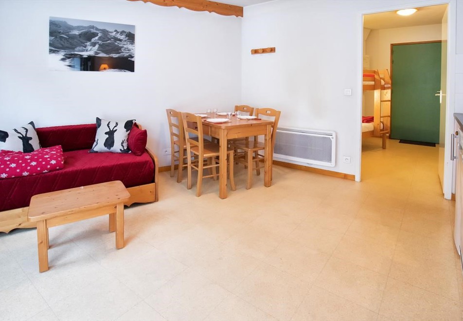 Les Balcons de Termignon, Termignon (self catered apartments) - Typical 4 Persons apartment