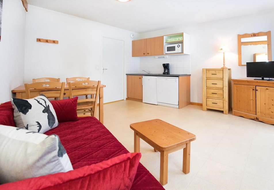 Les Balcons de Termignon, Termignon (self catered apartments) - Typical 4 Persons apartment