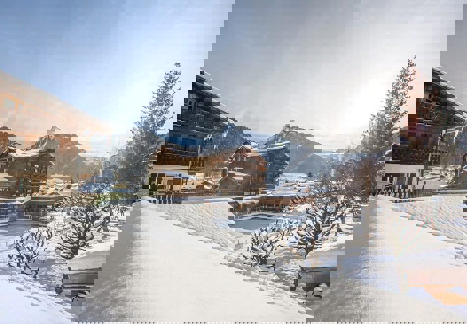 Le Cret, Morzine (hotel)