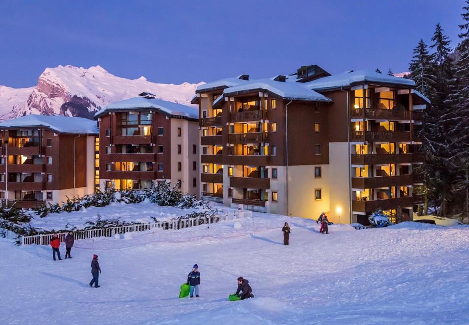 Le Buet, Morillon 1100 (self catered apartments)