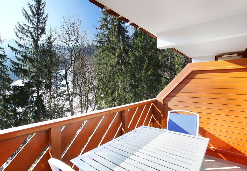 Le Buet, Morillon 1100 (self catered apartments) - Balcony