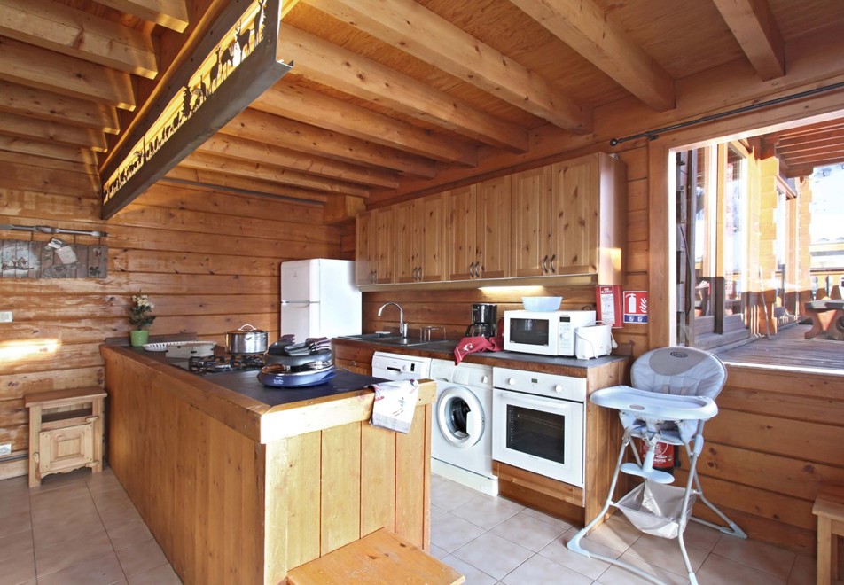 Le Pont, Les Deux Alpes (self catered chalet) - Kitchen area