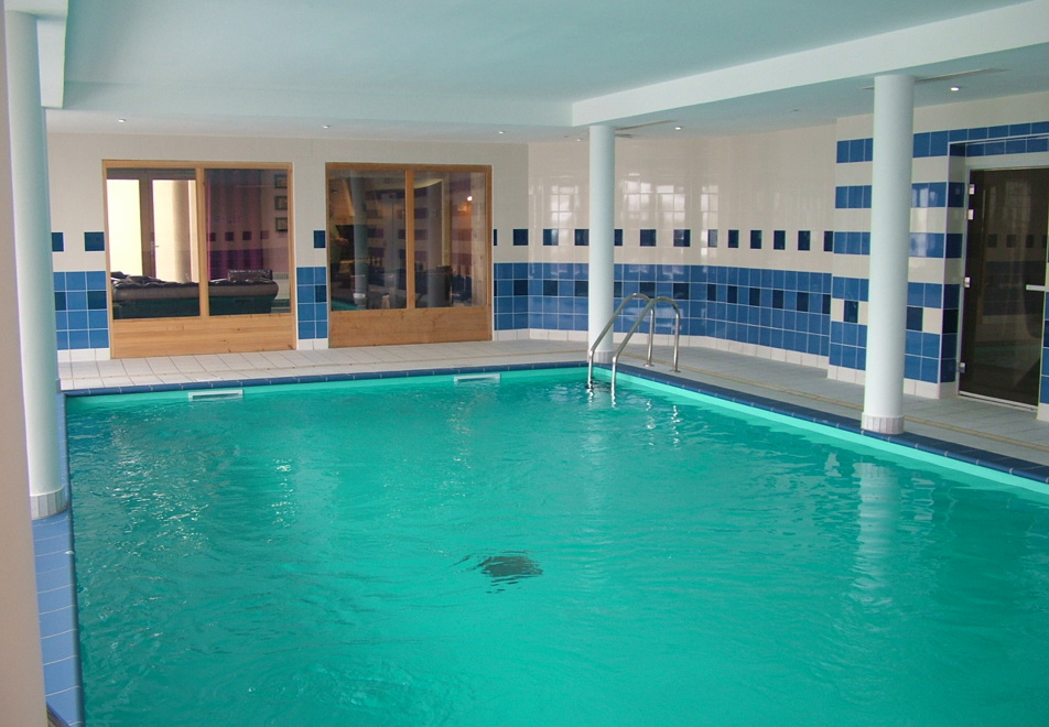 Les Fermes de St Gervais, St Gervais (self catered apartment) - Indoor Pool