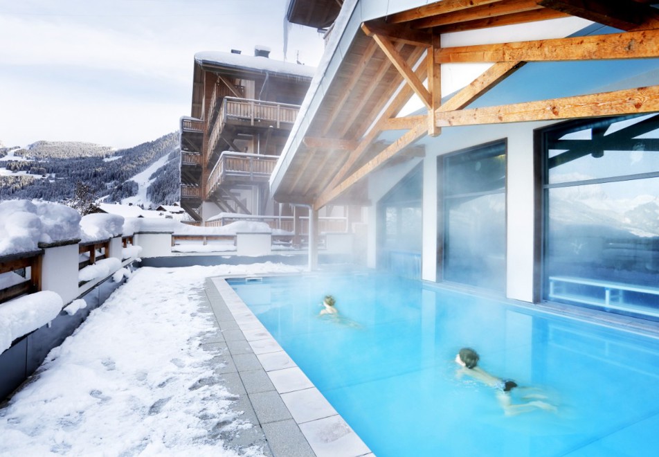 Grand Ermitage, Chatel (self catered apartments) - Indoor/outdoor pool