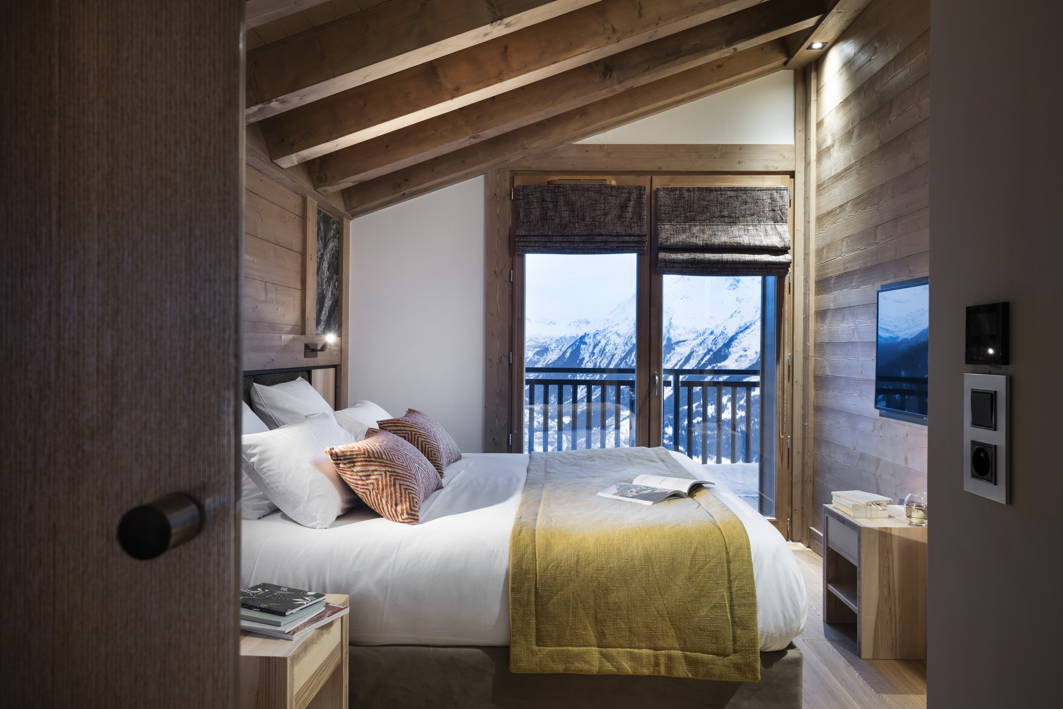 Property To Buy Peak Retreats LA ROSIERE ALPEN LODGE S10p 199