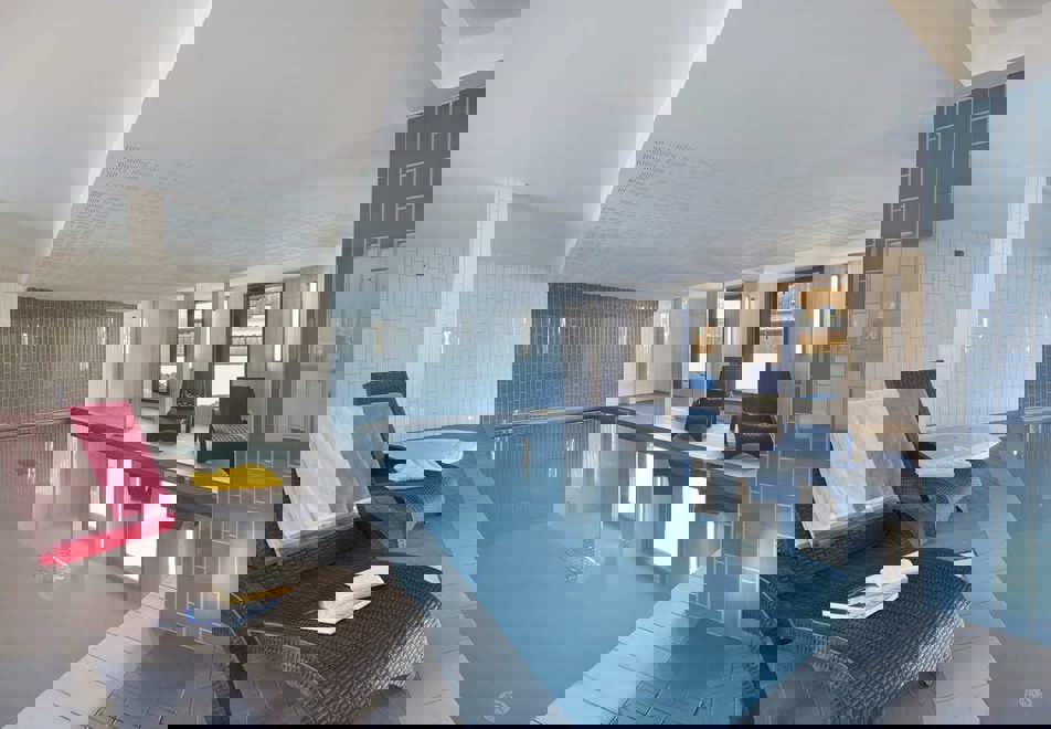 Le Hameau, Les Deux Alpes (self catered apartments) - Indoor pool