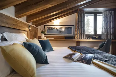 Amaya, Les Saisies (self catered apartments) - Typical double bedroom style