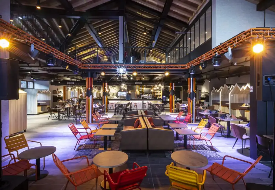 Base Camp Lodge, Bourg St Maurice (Hotel) - BC7 bar & restaurant