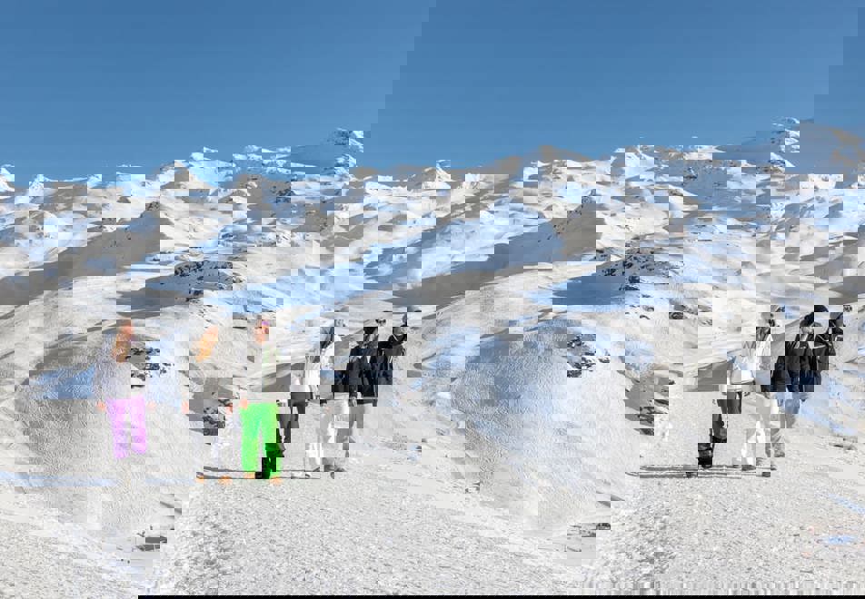 Val Thorens ski resort, 3 Valleys (France) - Walking in the mountains