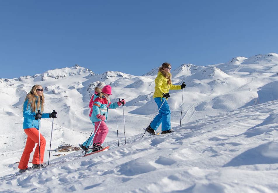 Val Thorens ski resort, 3 Valleys (France) - Snowshoeing in the mountains