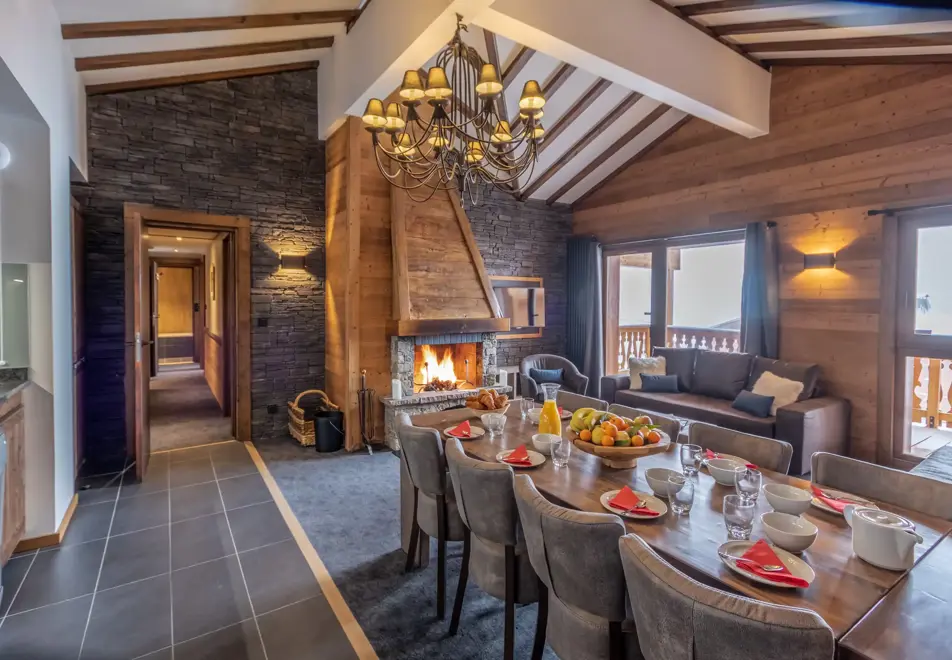 Chalet Altitude, Val Thorens (self catered apartments) - 8 persons apartment