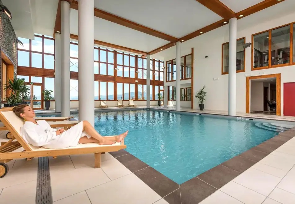 Residence Edenarc, Arc 1800 (self catered apartments) - Indoor pool