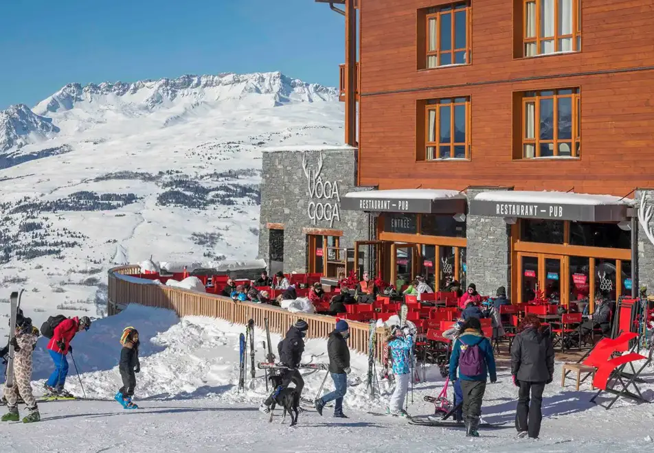 Residence Edenarc, Arc 1800 (self catered apartments) - Ski-in/ski-out