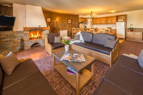 Chalet Altitude, Arc 2000 (Self catering apartment) - Typical apartment style
