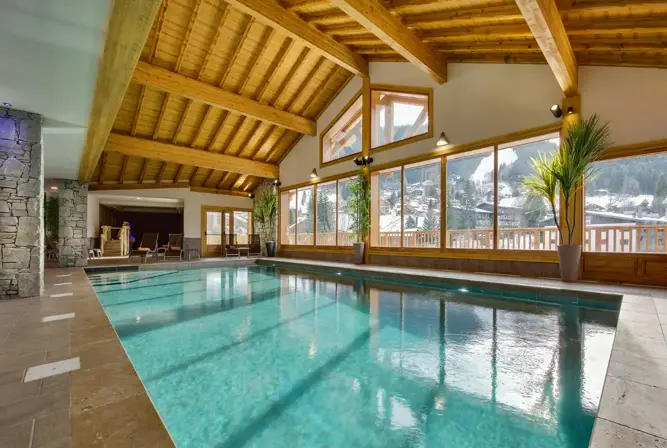 Chalets de Leana, Les Carroz d'Araches-Indoor pool.webp