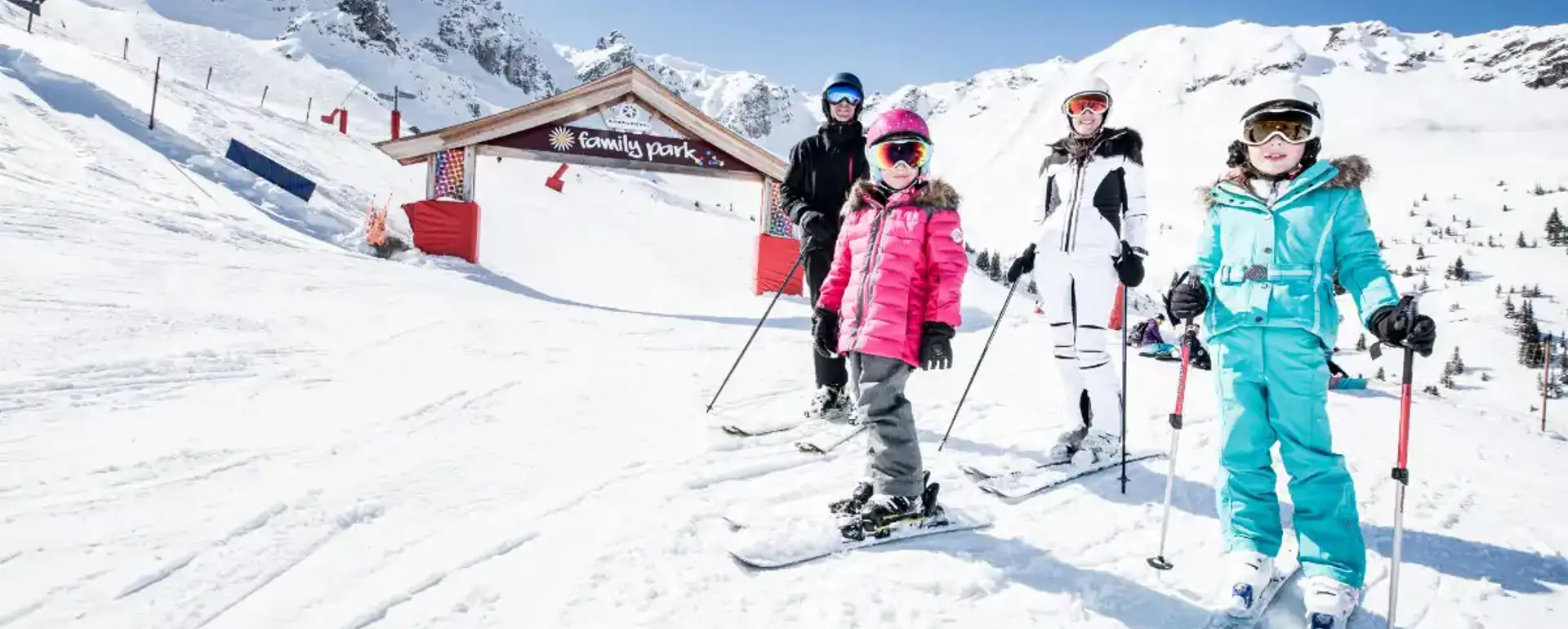 Courchevel Ski Resort (©Alexiscornu) (2)