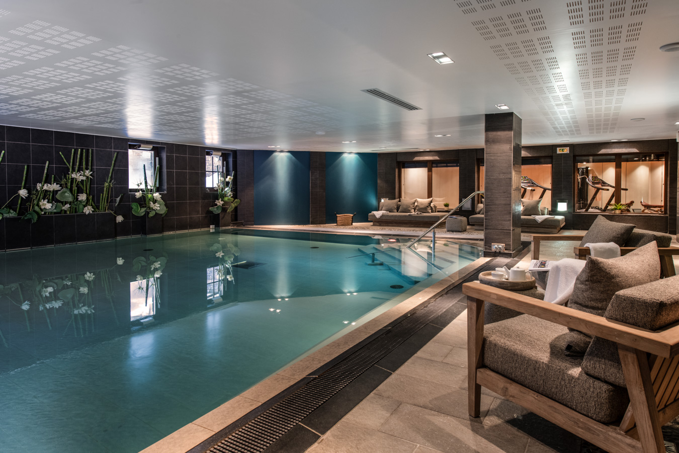 Manali Lodge & Suites, Courchevel Moriond (high end apartments) - Indoor pool