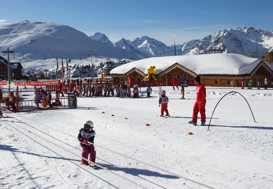 Alpe Dhuez Ski Resort Esf Piou Piou
