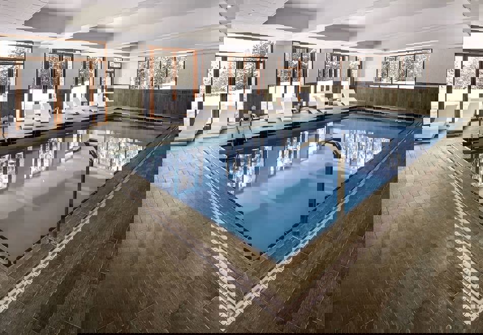 Le Pic Blanc, Alpe d'Huez (hotel) - Indoor pool