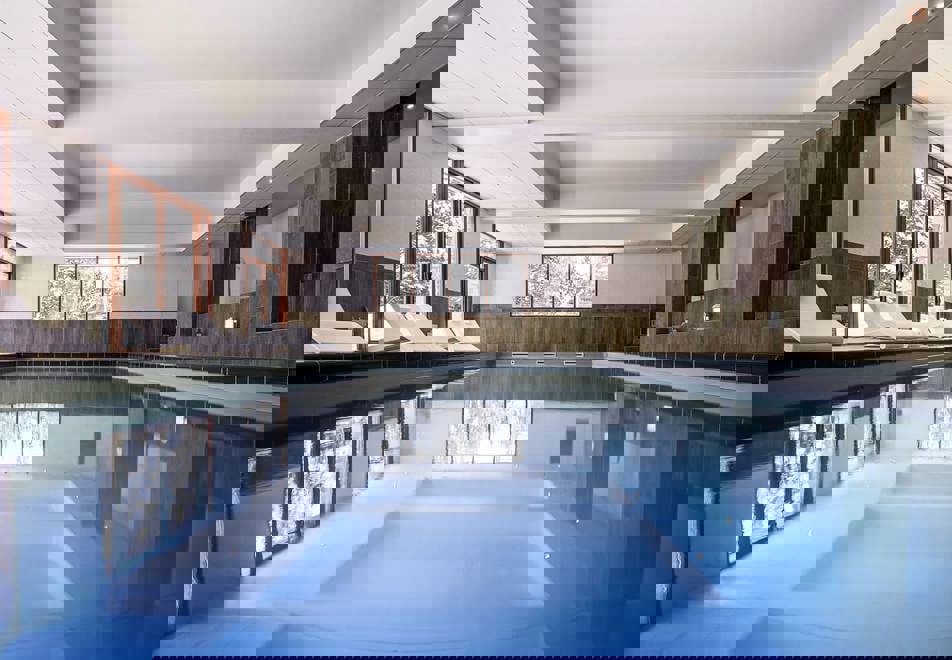 Le Pic Blanc, Alpe d'Huez (hotel) - Indoor pool