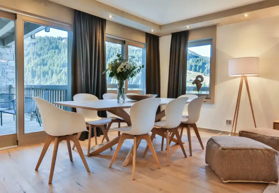 Keystone Lodge, Courchevel Moriond (self catered apartments) - 3 bed alc 8