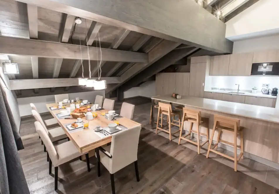 Keystone Lodge, Courchevel Moriond (self catered apartments) - 4 bed penthouse 9