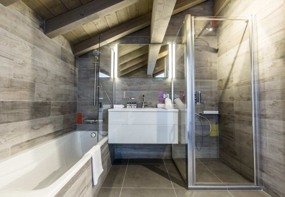 Keystone Lodge, Courchevel Moriond (self catered apartments) - 5 bed penthouse 11