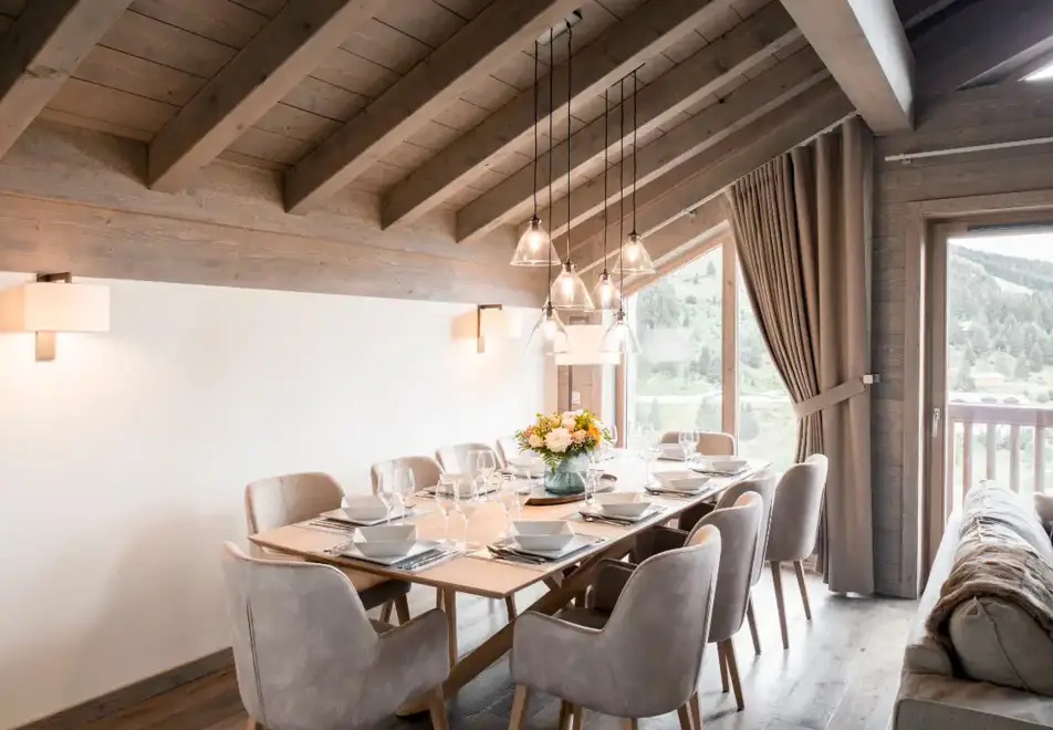 Mammoth Lodge, Courchevel Moriond (self catered apartments) - 3 bed 8