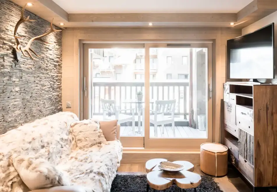 Mammoth Lodge, Courchevel Moriond (self catered apartments) - 1 bed alc 4