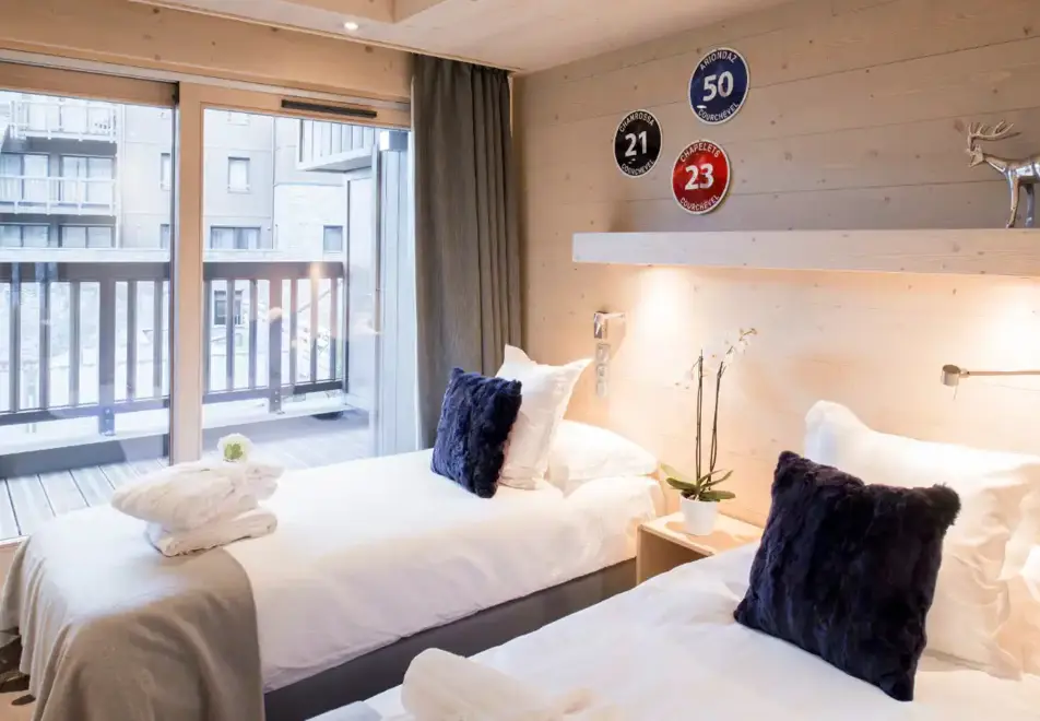 Mammoth Lodge, Courchevel Moriond (self catered apartments) - 3 bed 6