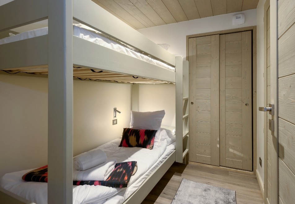 Le C, Courchevel Moriond (self catered apartments) - 3 bed 2 alc 10
