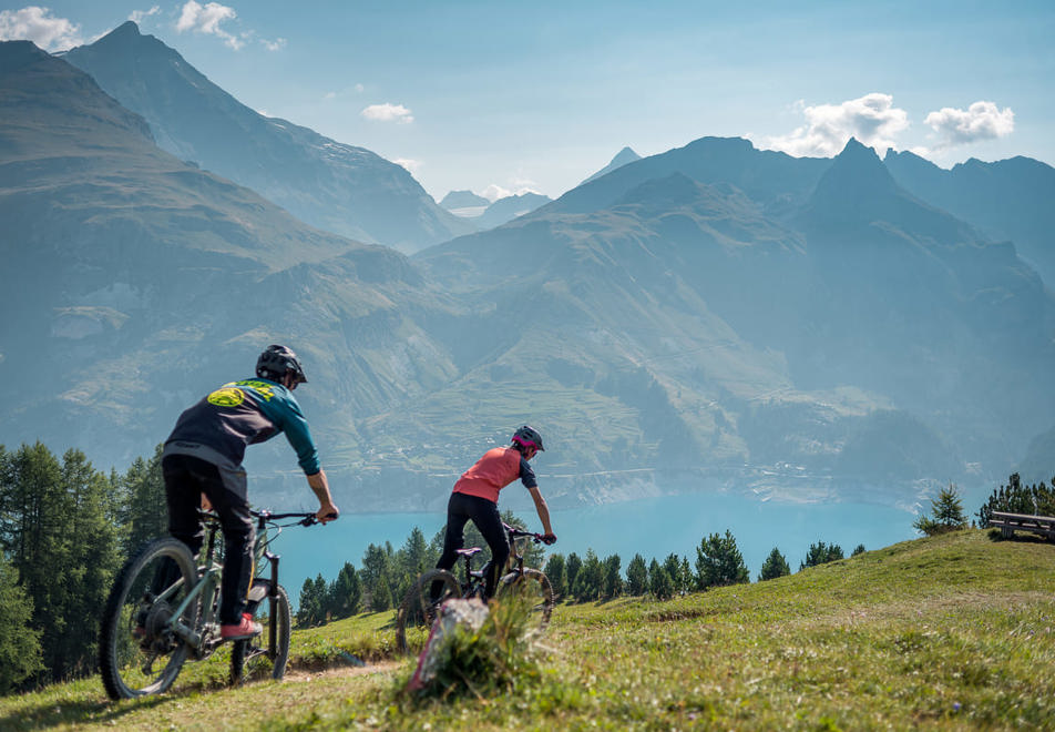 Tignes in Summer - Mountain biking (©Andy Parant)