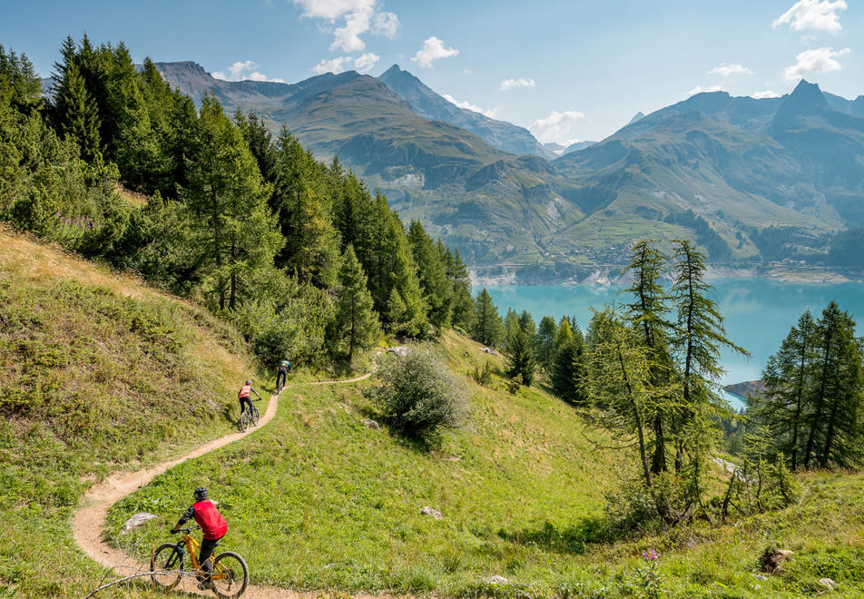 Tignes in Summer - Mountain biking (©Andy Parant)