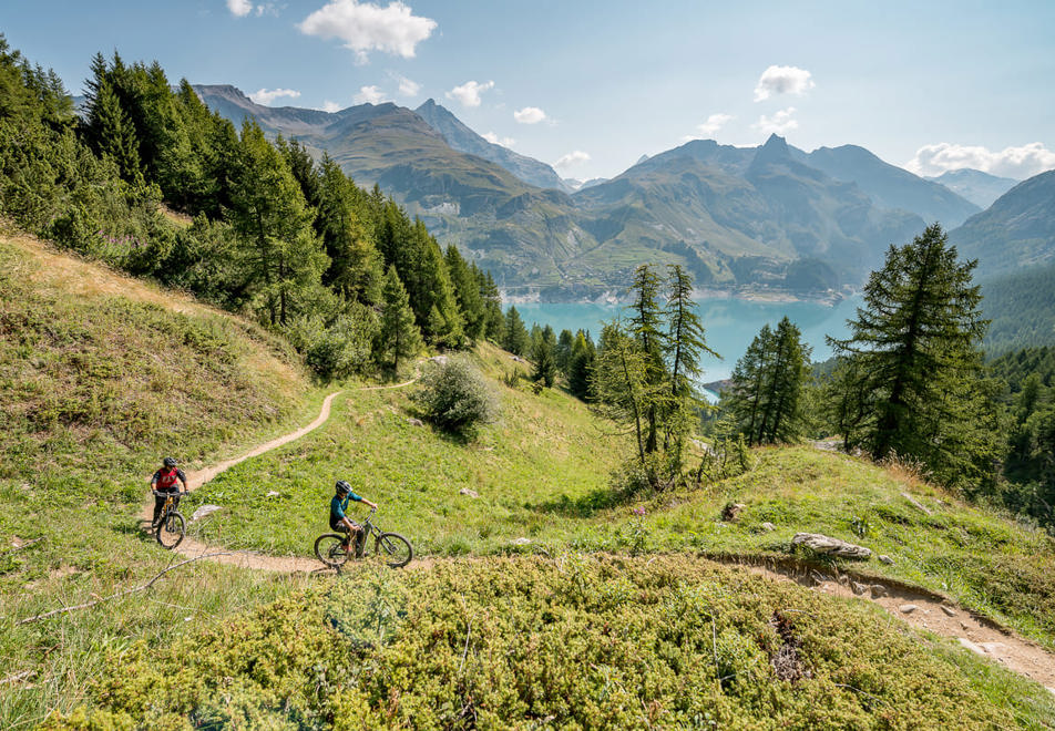 Tignes in Summer - Mountain biking (©Andy Parant)