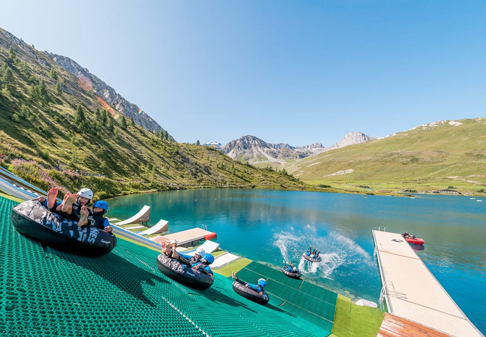 Tignes in Summer - Lake at Tignes le Lac (©Andy Parant)