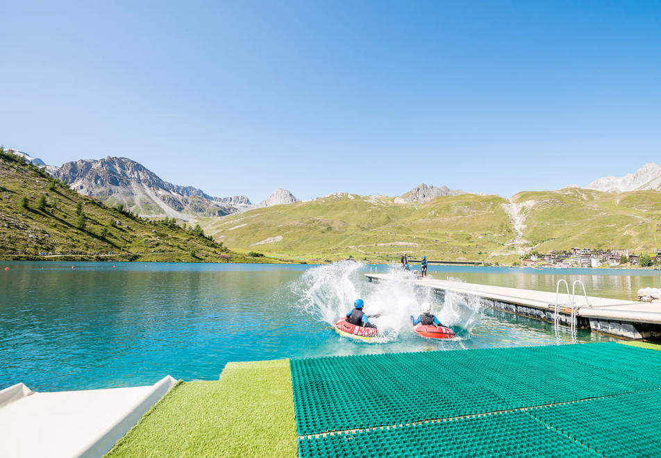 Tignes in Summer - Lake at Tignes le Lac (©Andy Parant)