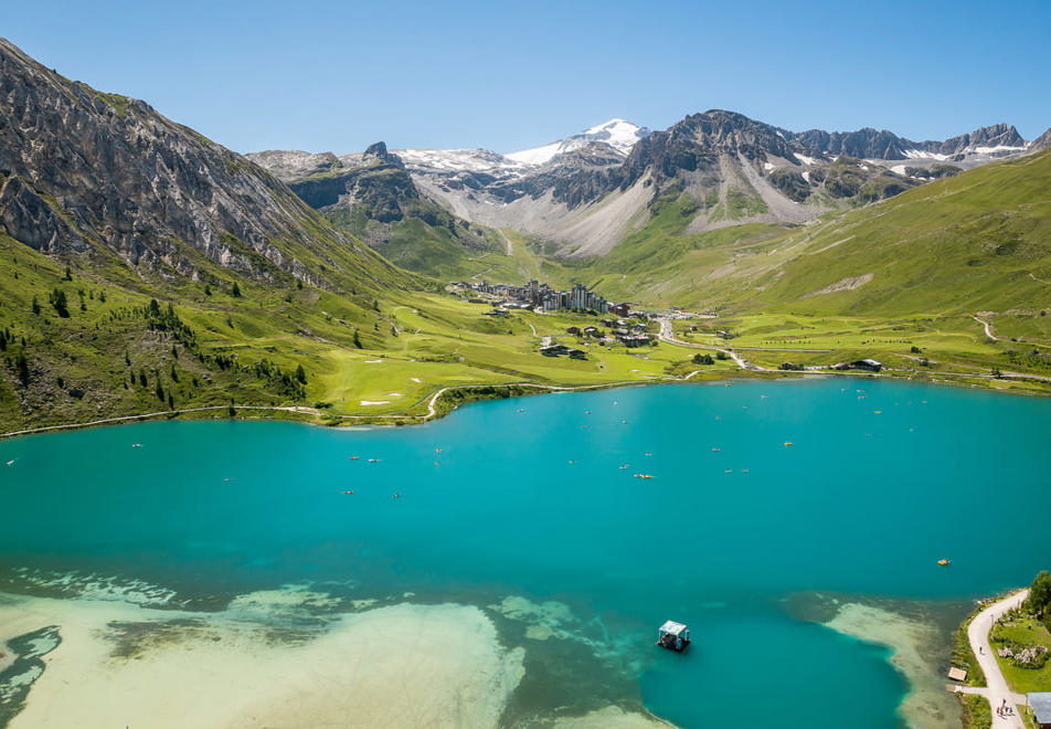 Tignes in Summer - Lake at Tignes le Lac (©Andy Parant)