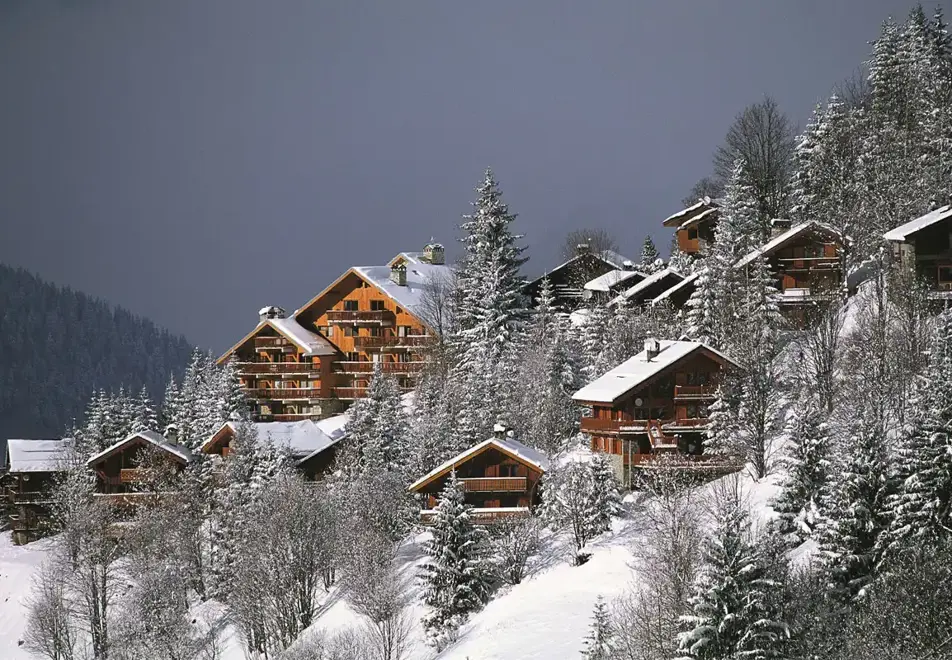 Meribel Ski Holidays | Ski Apartments Meribel | Peak Retreats