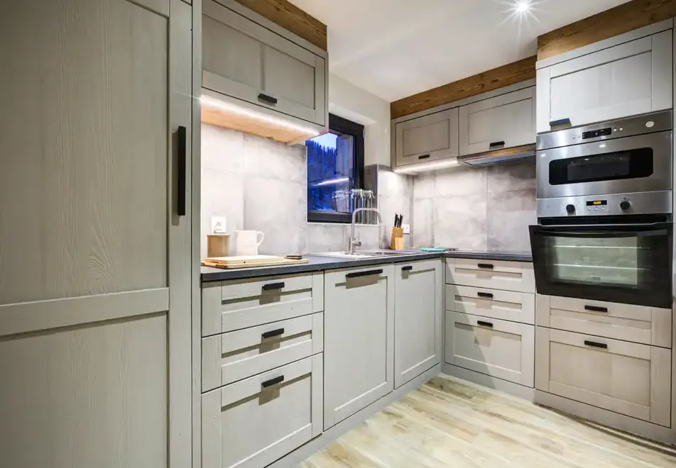 Chalets Miner 1, Plagne 1800 (self catered chalet) - Kitchen