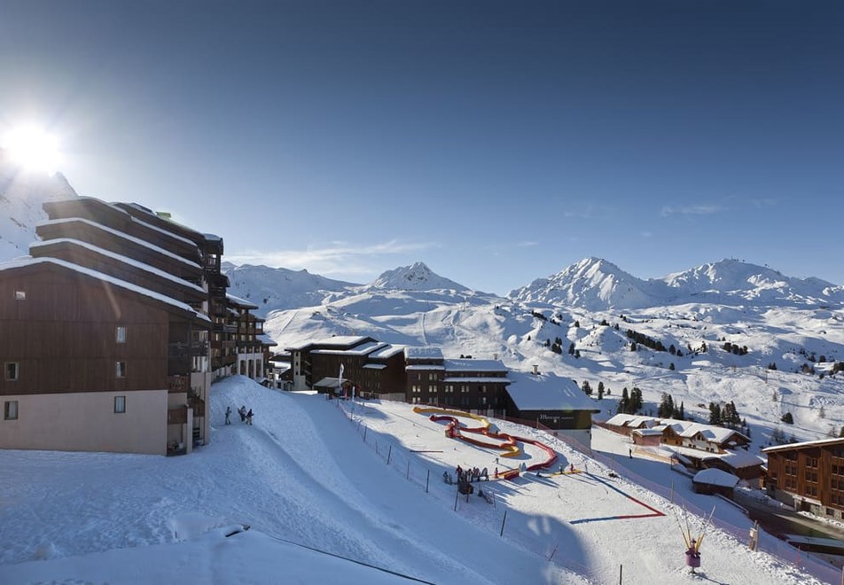 Belle Plagne Ski Resort (©MMV)