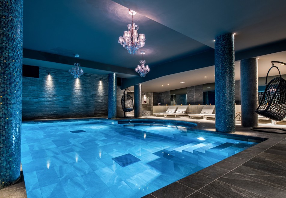 Chalet Skadi, Val d'Isere (self catered apartments) - Indoor pool
