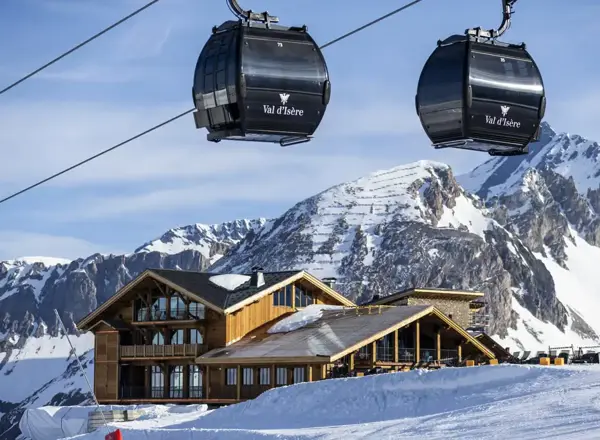 Exteriors Refuge De Solaise 1