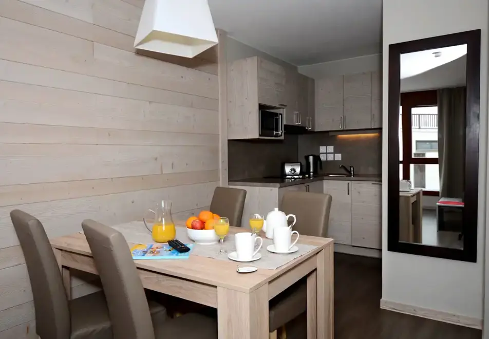 Le Panoramic, Flaine (self catered apartments) - Typical apartment style