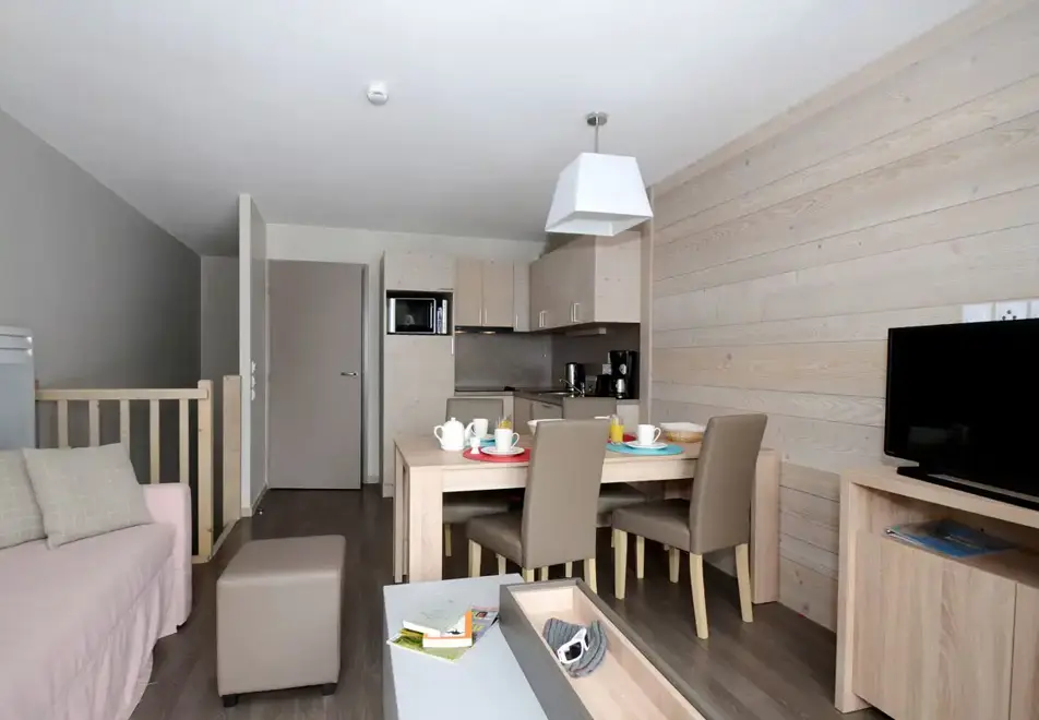 Le Panoramic, Flaine (self catered apartments) - Typical apartment style