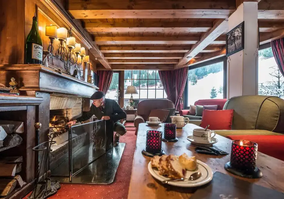 Hotel De La Loze Courchevel 1850 Hotel Lounge Opt 2