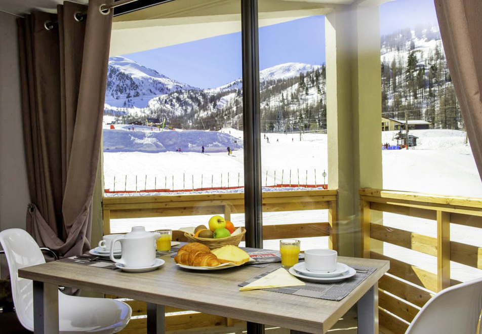 New Chastillon, Isola 2000 (self catered apartments) - Apartment