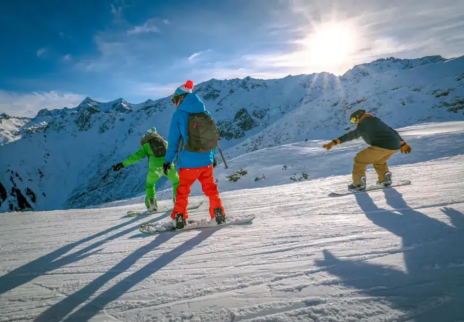 Les 7 Laux Ski Resort - Snowboarders (©Michaelmollier)